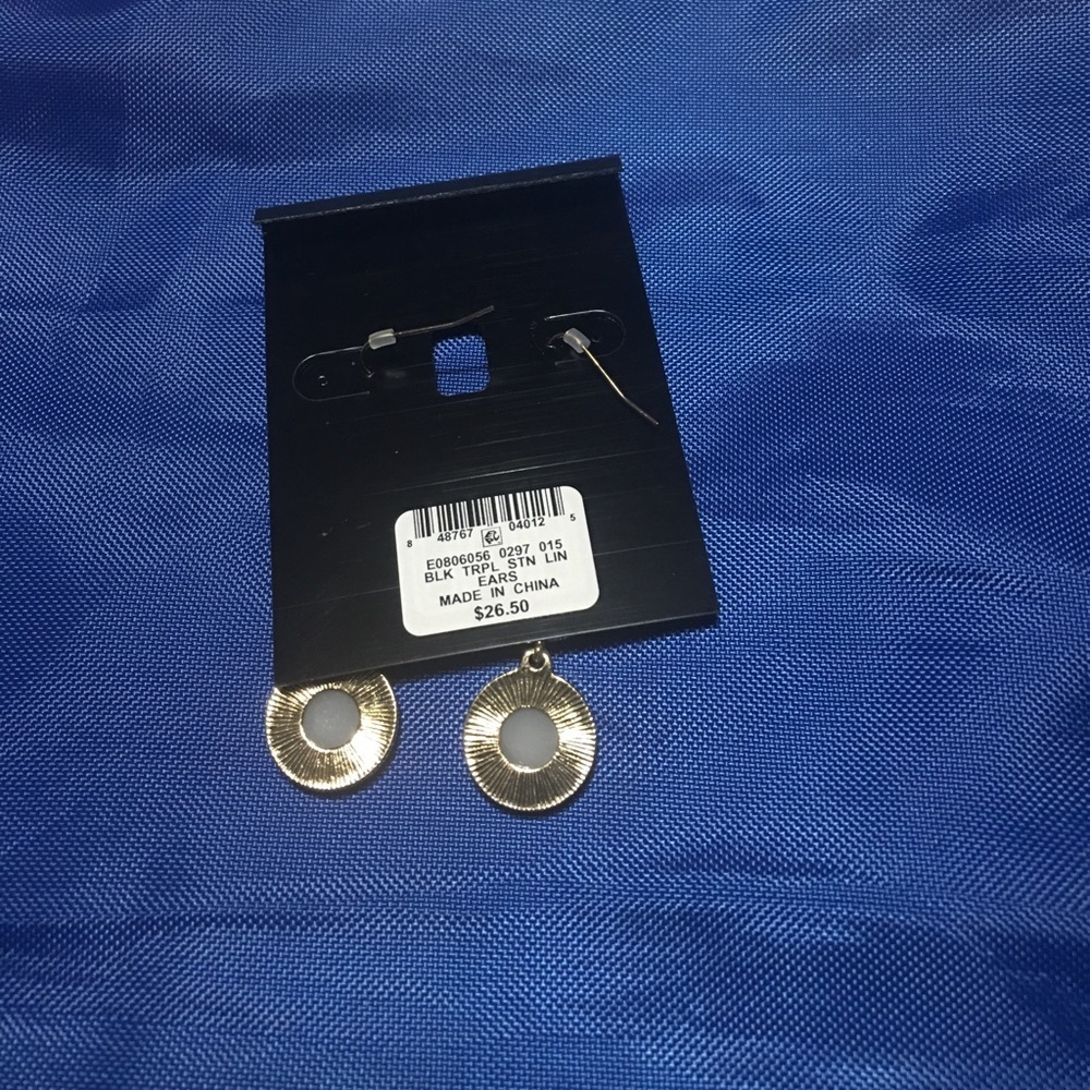 🔥Brand new earrings INC - Picture 4 of 4
